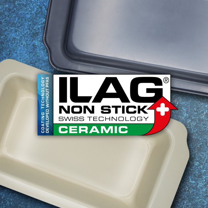 Inside of two casserole dishes in beige and anthracite - ILAG logo with green shaded Ceramic lettering in the center and on the left hand side an extra labeling "PFAS-FREE" in blue